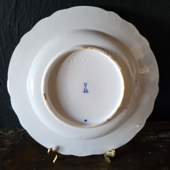 Antique Meissen Plate Courting Couple Romantic Scene Floral Design 8.75" - Picture 5 of 8